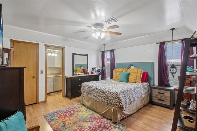1209 NE 6th Street, Moore, OK 73160