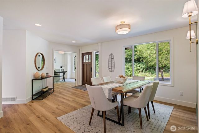 10530 NE 119th Place, Kirkland, WA 98034