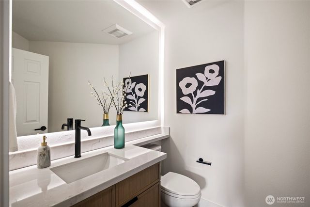 10530 NE 119th Place, Kirkland, WA 98034