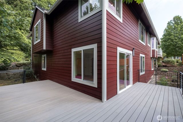 10530 NE 119th Place, Kirkland, WA 98034