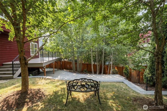10530 NE 119th Place, Kirkland, WA 98034