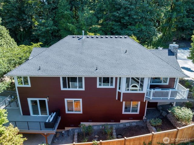 10530 NE 119th Place, Kirkland, WA 98034