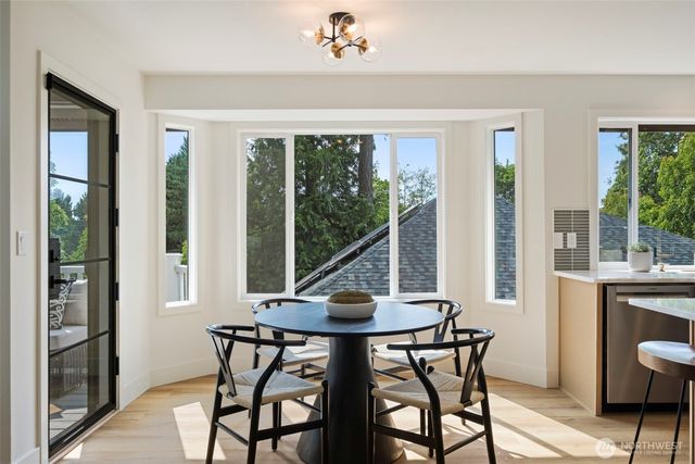 10530 NE 119th Place, Kirkland, WA 98034
