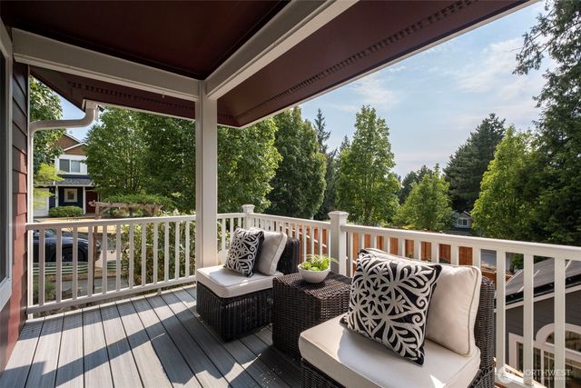 10530 NE 119th Place, Kirkland, WA 98034