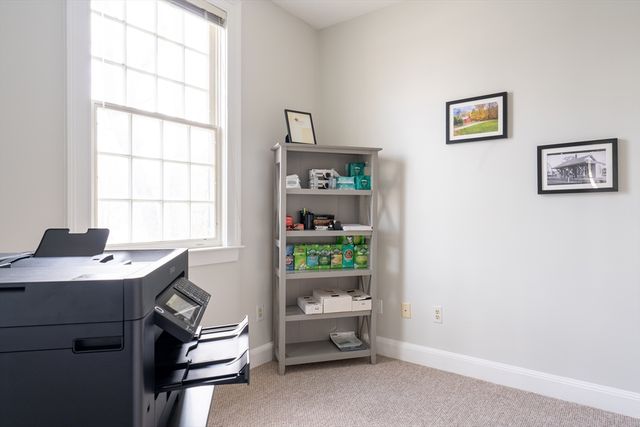 21 Cochituate Road 2L, Wayland, MA 01788