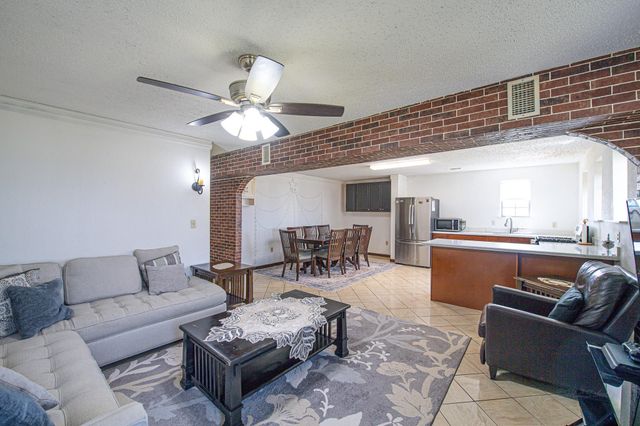 1195 Sens Road, Sealy, TX 77474