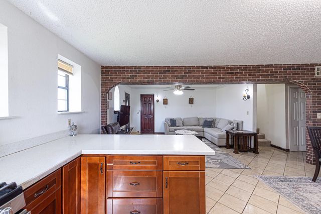 1195 Sens Road, Sealy, TX 77474