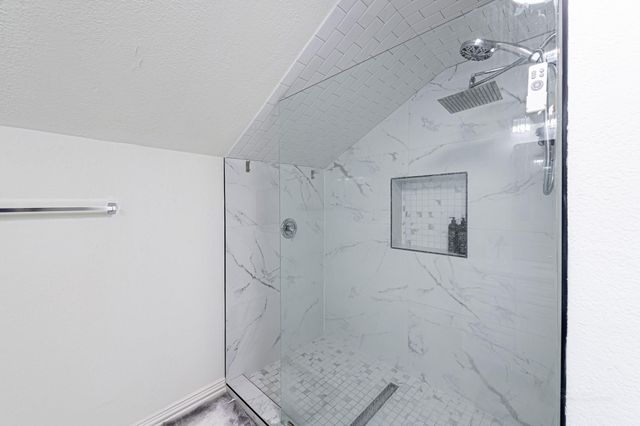 1195 Sens Road, Sealy, TX 77474