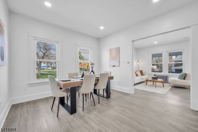 52 Thomas St, High Bridge Boro, NJ 08829