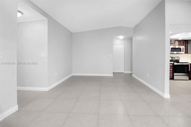 1022 SW 138th Pl, Miami, FL 33184