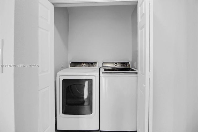 1022 SW 138th Pl, Miami, FL 33184