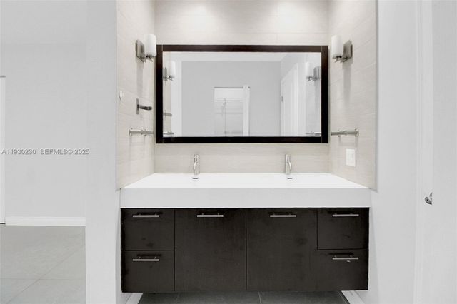 1022 SW 138th Pl, Miami, FL 33184