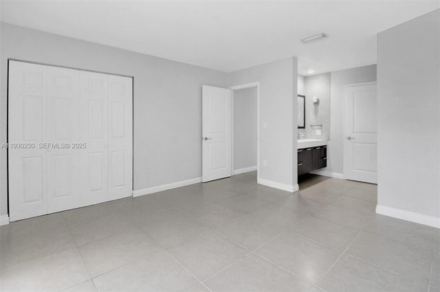 1022 SW 138th Pl, Miami, FL 33184