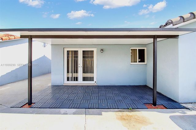 1022 SW 138th Pl, Miami, FL 33184