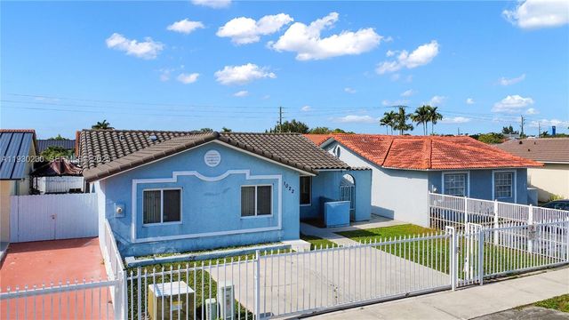 1022 SW 138th Pl, Miami, FL 33184