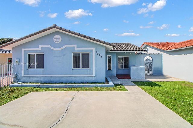 1022 SW 138th Pl, Miami, FL 33184