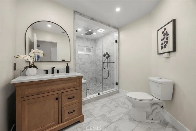 17411 Kaison Circle, Riverside, CA 92508