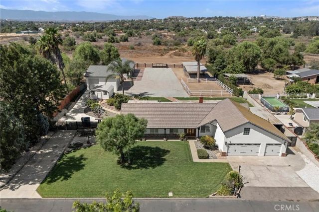 17411 Kaison Circle, Riverside, CA 92508