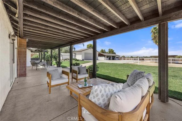 17411 Kaison Circle, Riverside, CA 92508