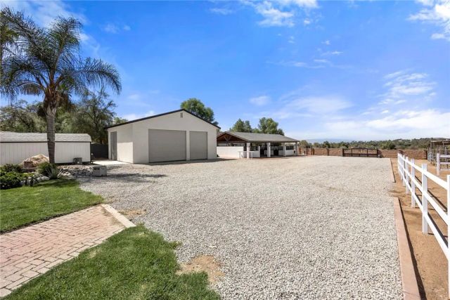 17411 Kaison Circle, Riverside, CA 92508