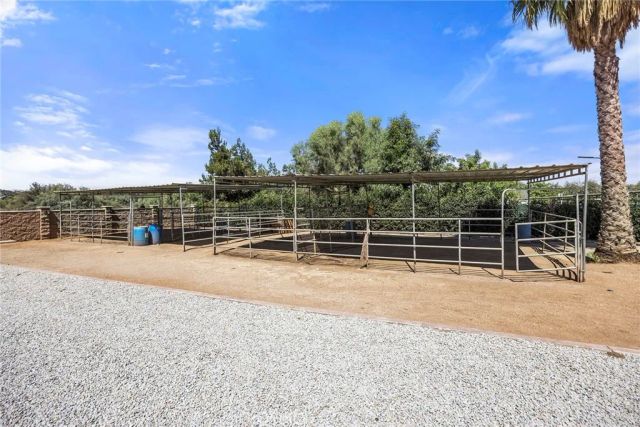 17411 Kaison Circle, Riverside, CA 92508