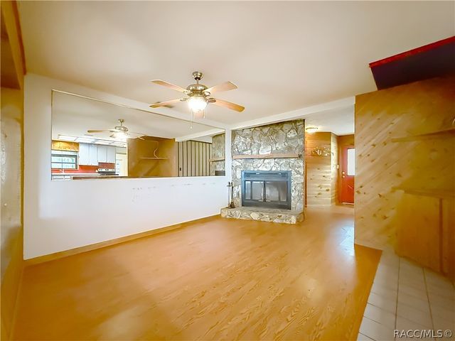 8980 E Devilsneck Road, Floral City, FL 34436