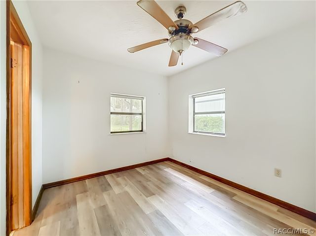 8980 E Devilsneck Road, Floral City, FL 34436