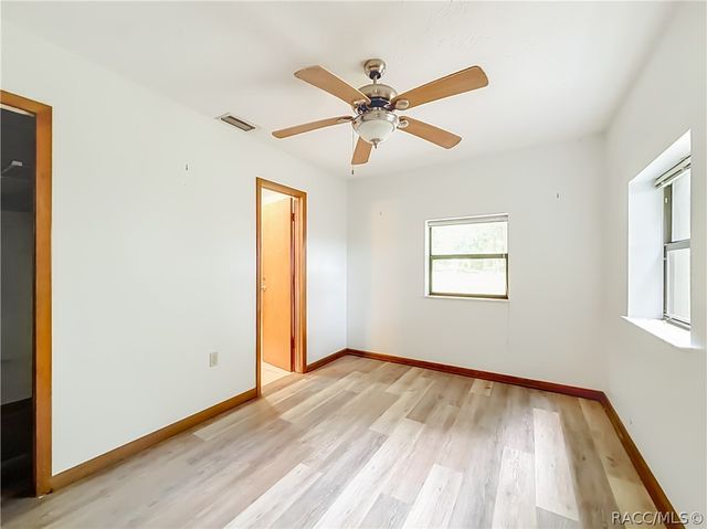 8980 E Devilsneck Road, Floral City, FL 34436