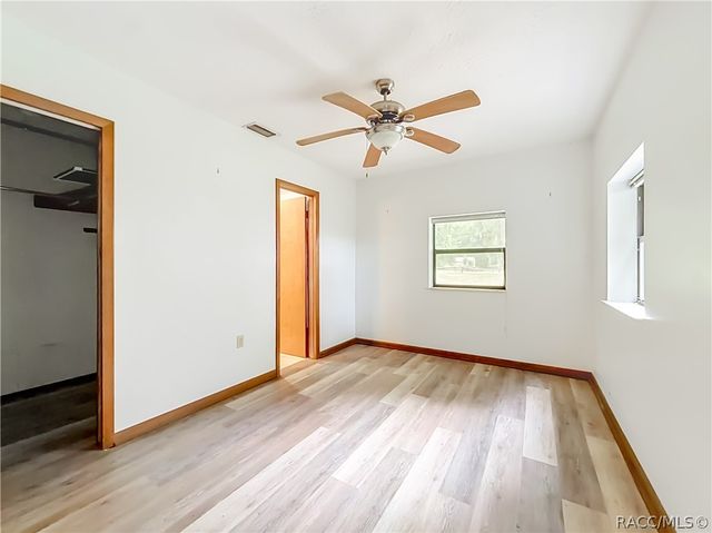 8980 E Devilsneck Road, Floral City, FL 34436