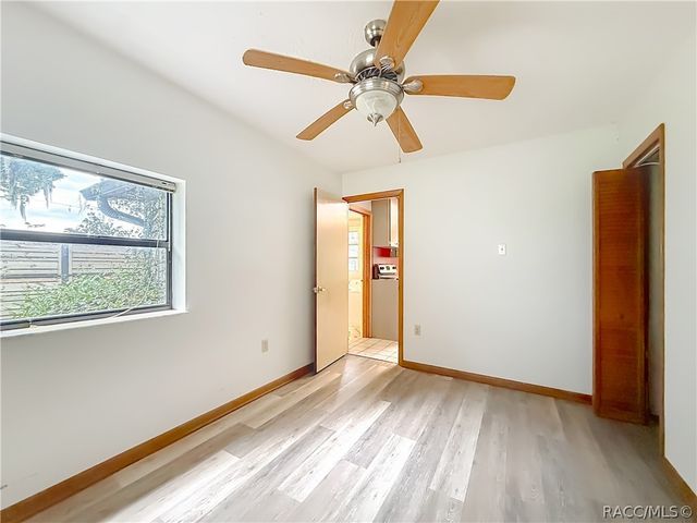 8980 E Devilsneck Road, Floral City, FL 34436