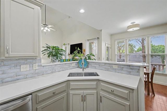 320 Cabinwood Trail, Canton, GA 30115