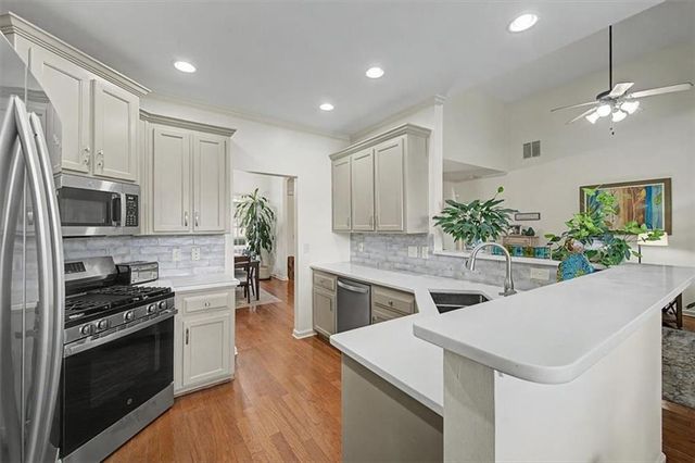 320 Cabinwood Trail, Canton, GA 30115