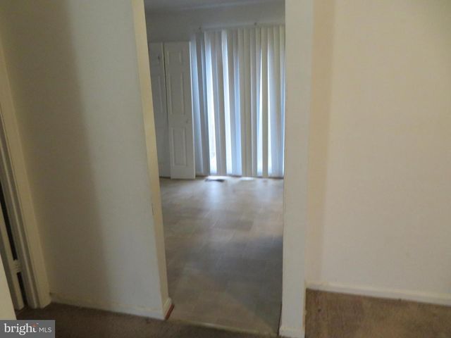 6907 FORBES BLVD, Lanham, MD 20706