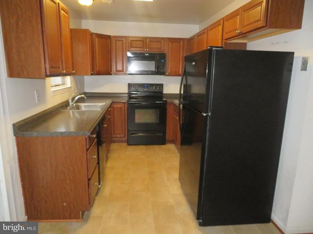 6907 FORBES BLVD, Lanham, MD 20706