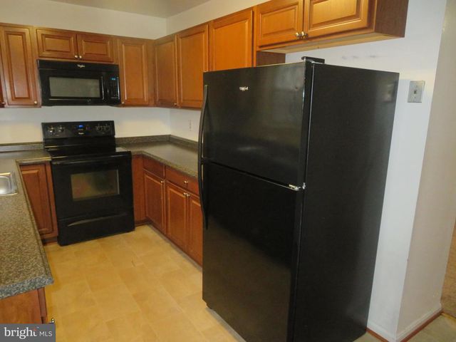 6907 FORBES BLVD, Lanham, MD 20706