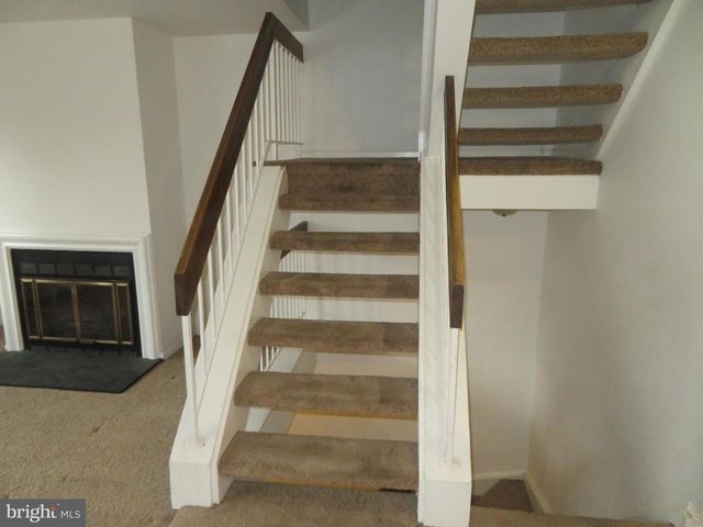 6907 FORBES BLVD, Lanham, MD 20706