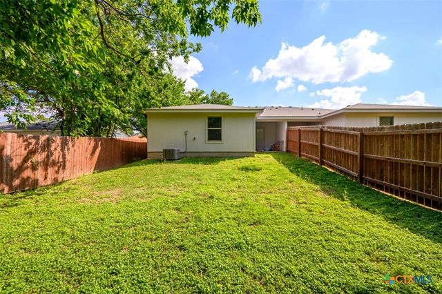 227 E Beeline Lane, Harker Heights, TX 76548
