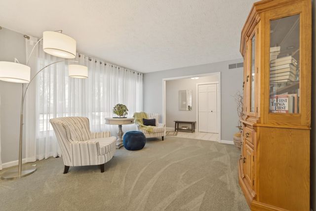 2210 E 9th Place, Hobart, IN 46342