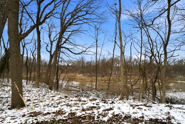 2210 E 9th Place, Hobart, IN 46342