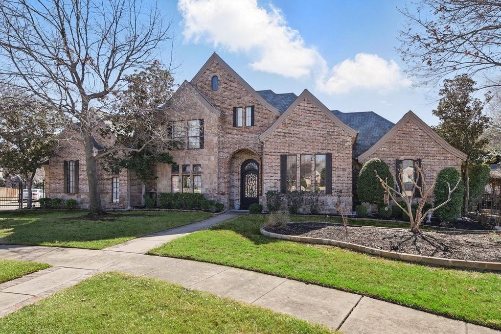 7001 Gladwyne Court, Colleyville, TX 76034
