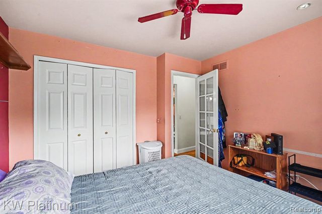 15640 Orchard Ridge Drive, Clinton Township, MI 48038