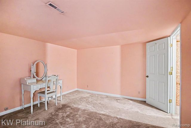 15640 Orchard Ridge Drive, Clinton Township, MI 48038