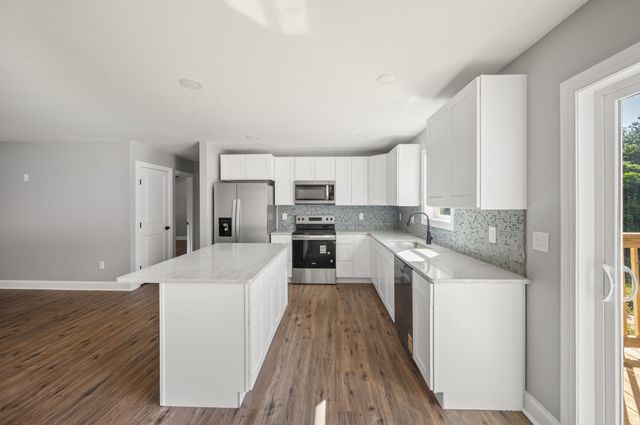 15885 Wyatts WAY, Huddleston, VA 24104