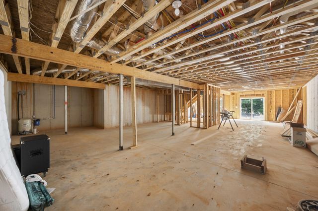 15885 Wyatts WAY, Huddleston, VA 24104