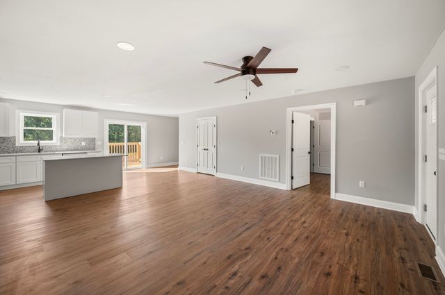 15885 Wyatts WAY, Huddleston, VA 24104