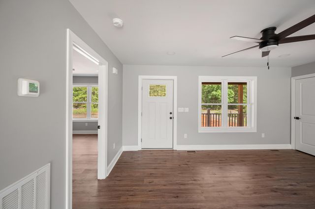 15885 Wyatts WAY, Huddleston, VA 24104