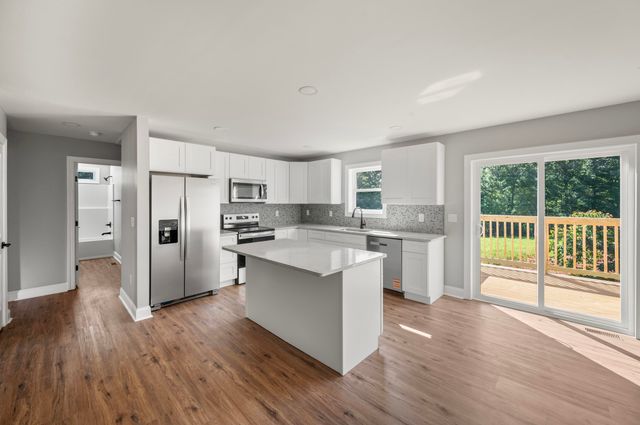 15885 Wyatts WAY, Huddleston, VA 24104