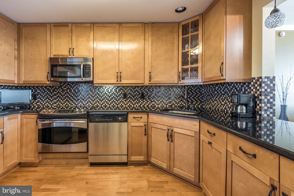 717 S CHRIS COLUMBUS BLVD #620, PHILADELPHIA, PA 19147 — photo 4