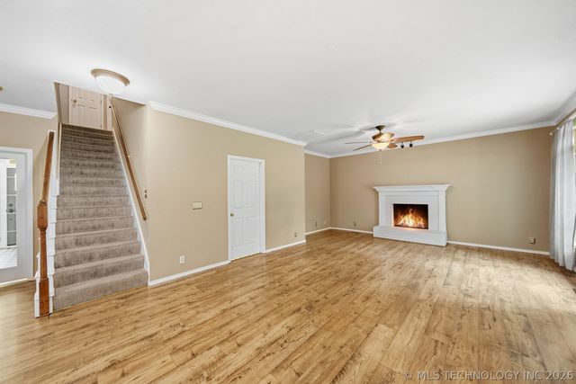 204 N Sweet Gum Avenue, Broken Arrow, OK 74012