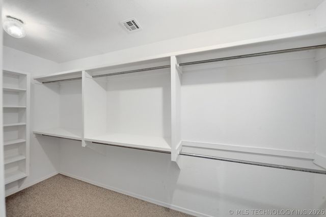 204 N Sweet Gum Avenue, Broken Arrow, OK 74012